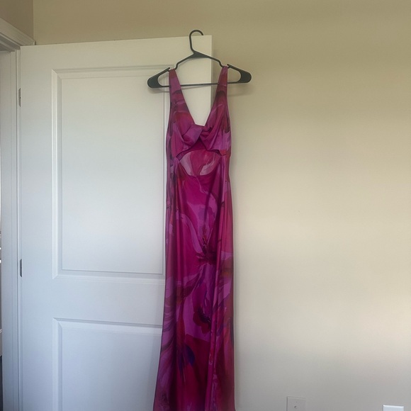 Zara Vibrant Pink Floral Midi Dress - Picture 2 of 2